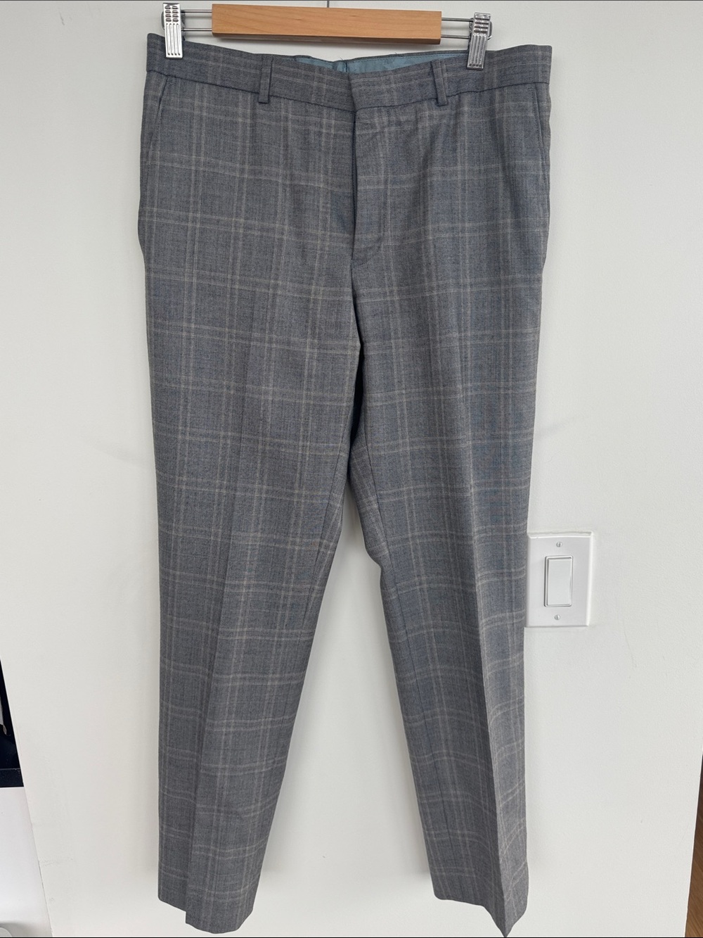 Ted Baker Gray Plaid Men’s Dress Pants